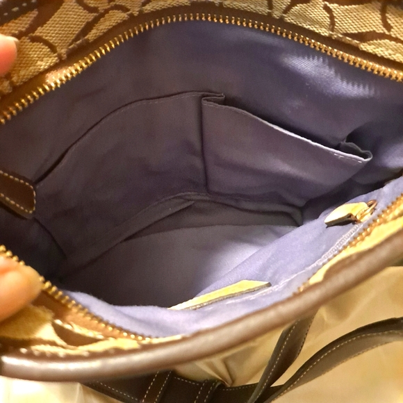 Coach Eva Holiday Patchwork Vintage Limited Edition Purse - Picture 5 of 6